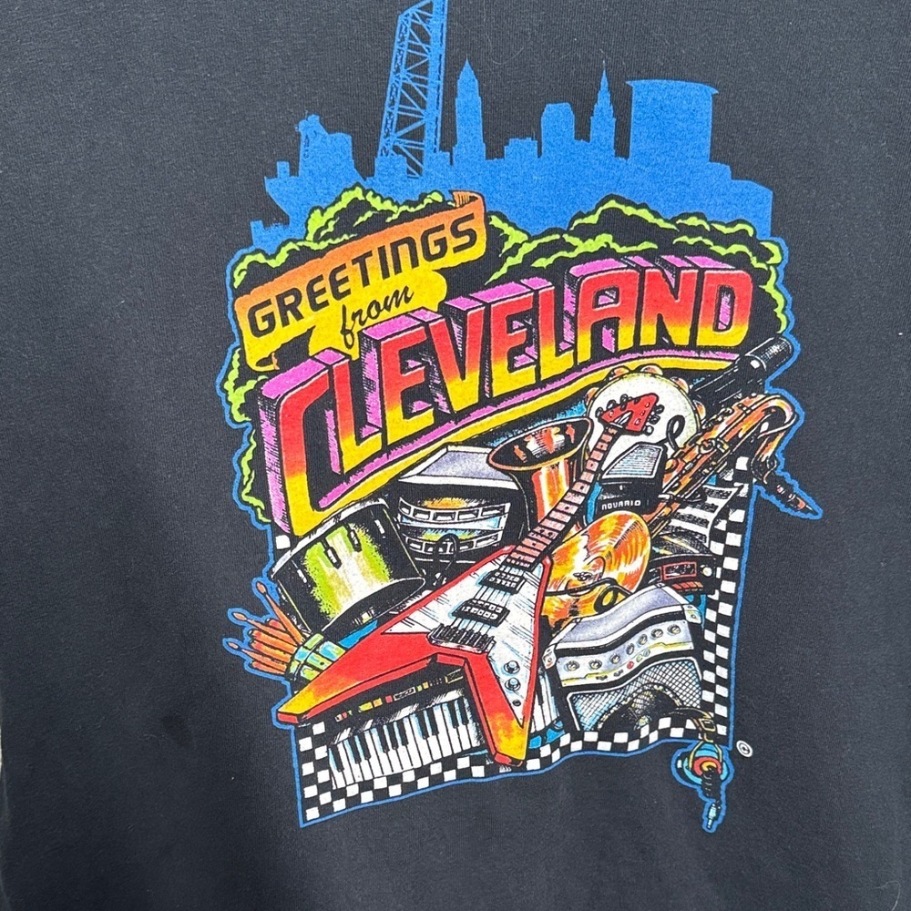 Black Cleveland Graphic T-Shirt - Picture 2 of 4